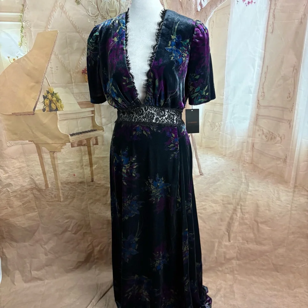 NEW Jill Stuart Women's Lace Inset Velvet Floral Maxi Dress - Picture 7 of 13